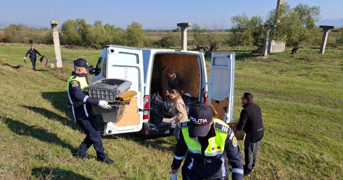 Rendőrök tevékenykedtek a tisztaságért